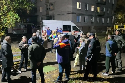 Глава Кургана выехал на место ЧП в доме на Савельева