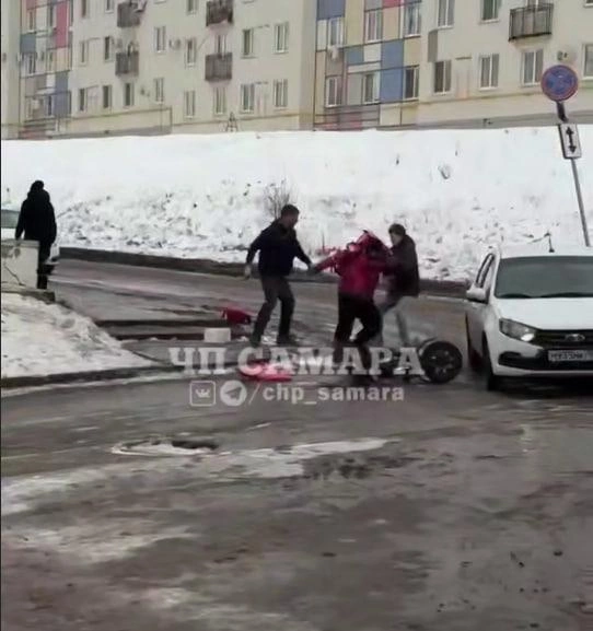 19-летнего парня избили, а потом залили перцем | Источник: ЧП САМАРА / t.me