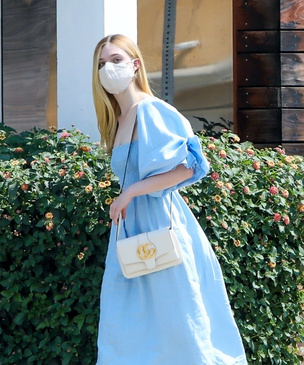 Платье Золушки + сумочка Gucci: сказочно красивый образ Эль Фаннинг