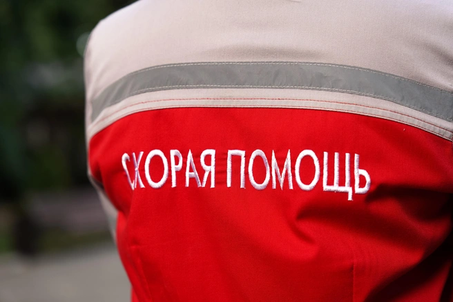 В бригаду скорой помощи обычно входят три человека, включая водителя | Источник: Дарья Паращенко / 93.RU