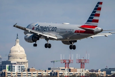 Пассажирку American Airlines уличили в непристойном поведении на рейсе
