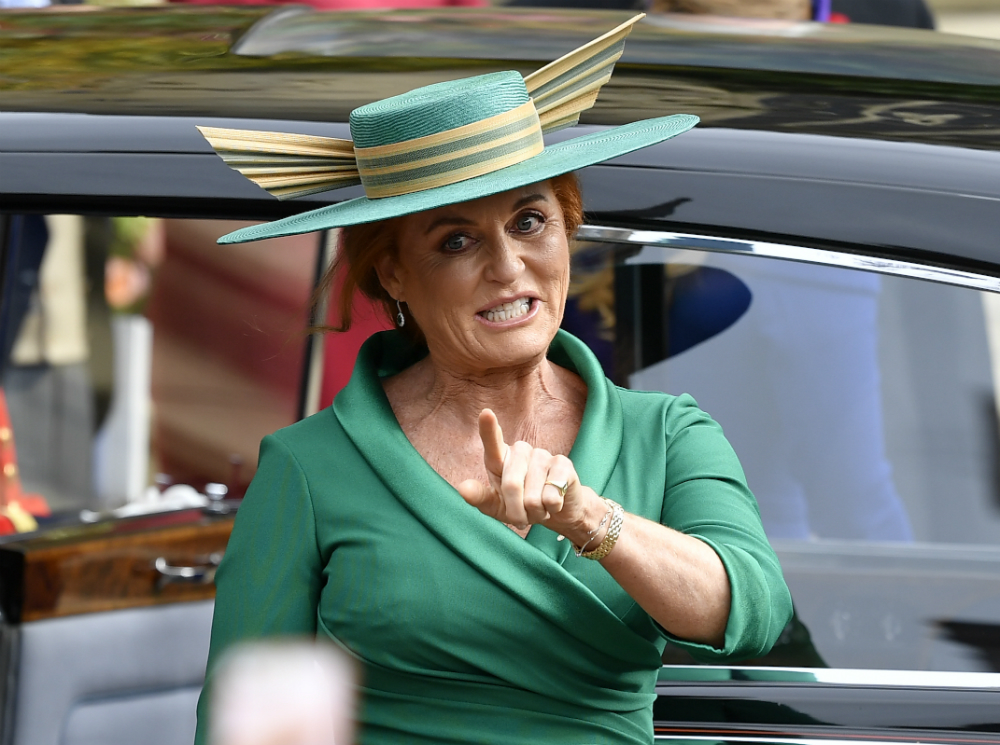 Почему Сара Фергюсон «беспокоится» за герцогиню Меган | marieclaire.ru