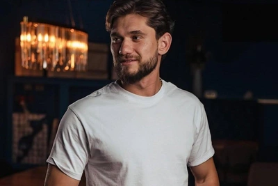 Married at 10, father at 14: Romani man's dual life in Yekaterinburg