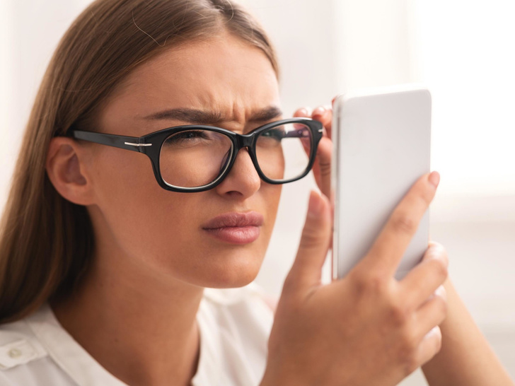 4 вредных привычки, которые портят зрение (и как от них избавиться)