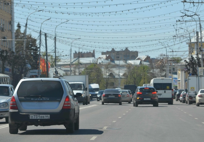 Автостат: средний возраст рязанского автомобиля — 12 лет | ya62.ru