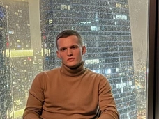 «Выбрал легкий путь»: брат Дани Милохина зарабатывает на продаже интим-фото