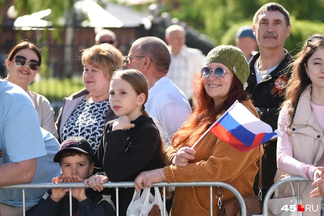 У кафе «Ностальжи» | Источник: Надежда Тихомирова / 45.RU