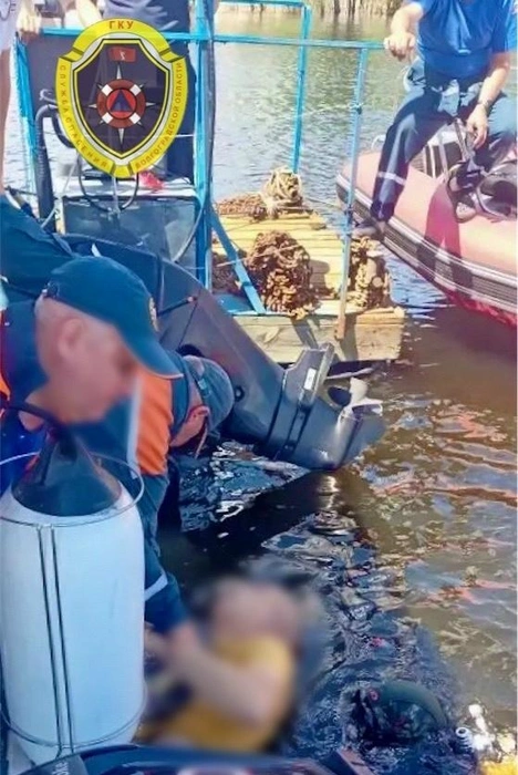 Под Волгоградом остановлены поиски пропавшего на лодочной станции | Источник: ГКУ «Служба спасения» / vk.ru