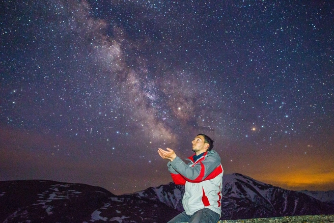 Придумал идею авиаполетов к звездам астроном Станислав Короткий, он же и стал научным руководителем проекта AstroNight | Источник: astro.stars / Vk.com