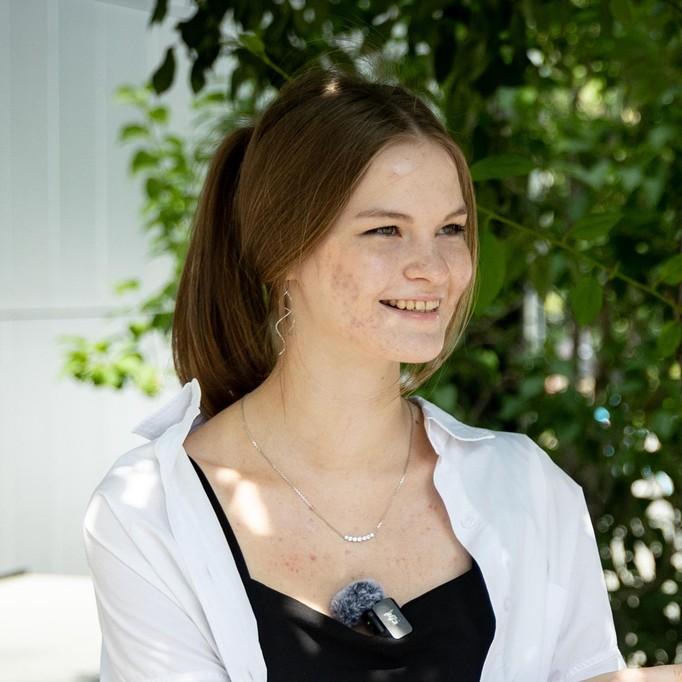 <p>Анастасия Королёва</p>