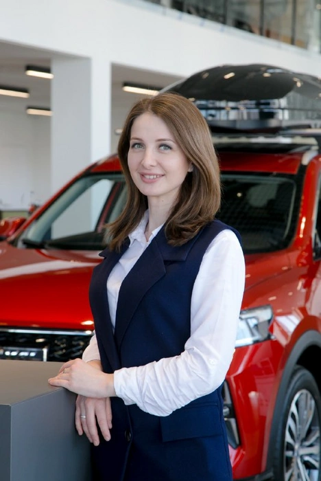 Руководитель отдела продаж HAVAL PRO Надежда Дрозд отметила, что автомобили марки PRO выделяются на рынке | Источник: «ФЦ-Иркутск»