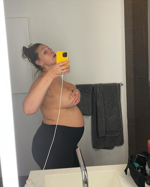 Эшли Грэм, инстаграм, фото 2021, последние новости, Эшли Грэм в купальнике, беременная Эшли Грэм