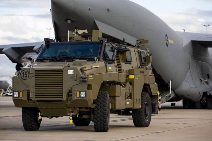 Австралия — Украине: бронеавтомобиль Bushmaster за $2,45 млн