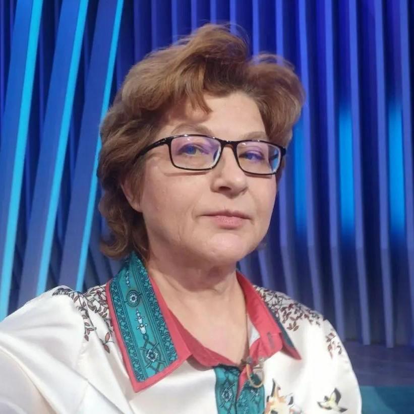 <p><span>Элина Жгутова</span></p>