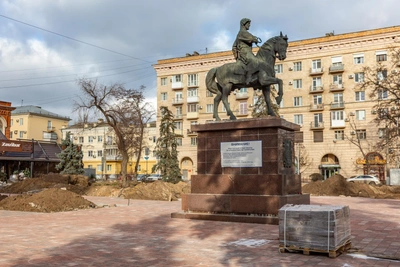 Благоустройство сквера Симбирцева в Волгограде: ход работ