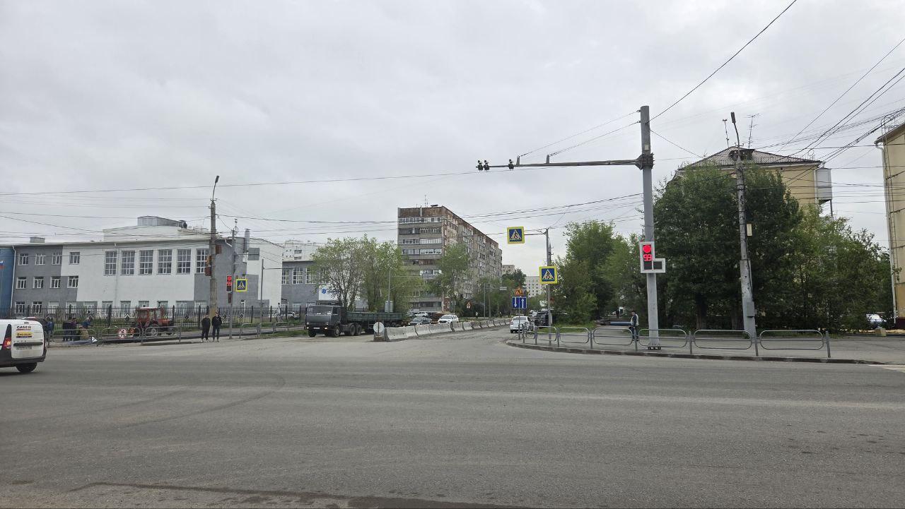 Автомобилистам на заметку: в ГАИ раскрыли подробности перекрытия движения по Дзержинского