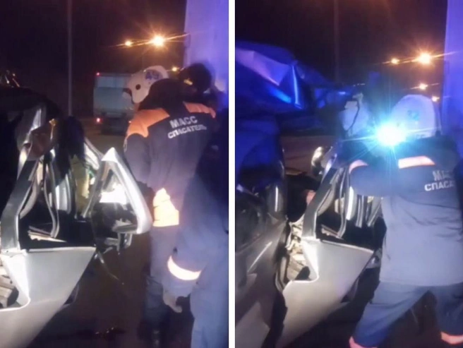 Эвакуация пострадавшего из деформированного автомобиля | Источник: «Спасатели-МАСС» / Telegram