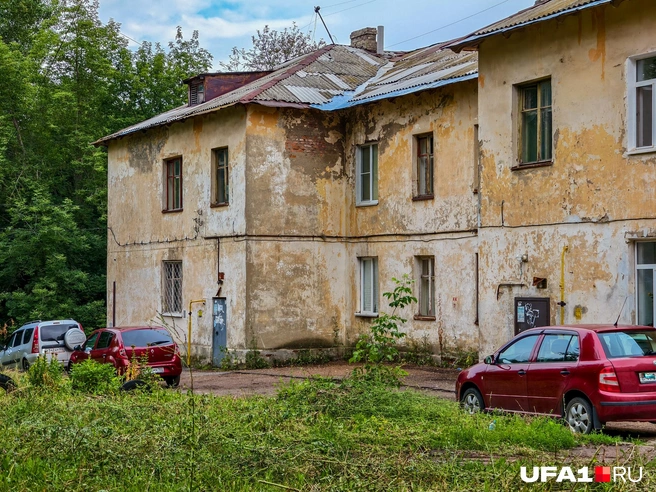 Состояние фасадов оставляет желать лучшего | Источник: Булат Салихов / UFA1.RU
