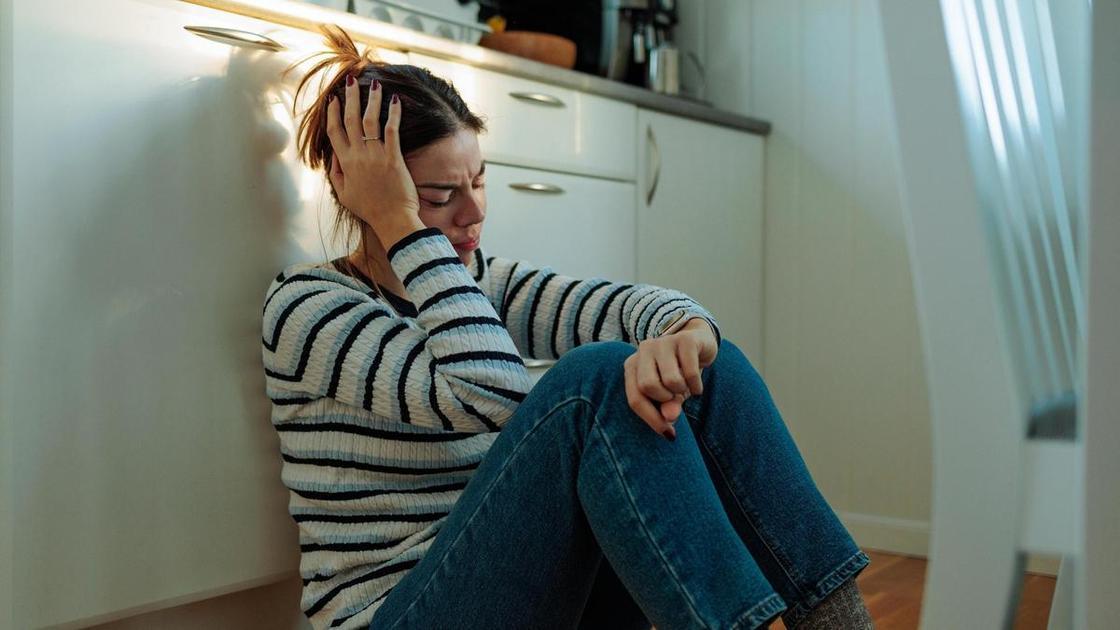 Жену бизнесмена Аллаярова нашли голой у подъезда дома: перед смертью она могла проводить ритуал?