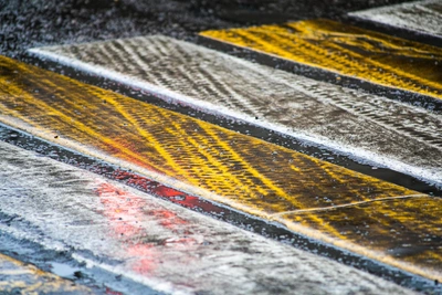 Пенсионер погиб под колёсами автобуса в Иркутске