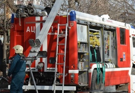 Во время пожара в 5-этажном доме в Рязани пострадал человек | ya62.ru