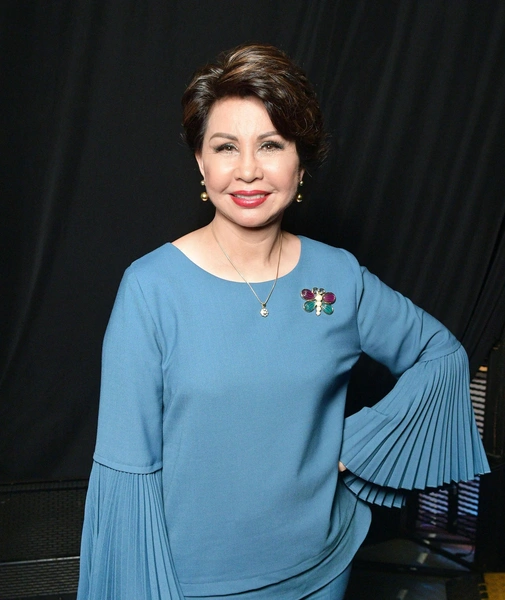 Роза Рымбаева | www.starhit.ru