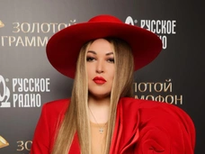 Возмущенная Дубцова прокомментировала слова Зацепина о ее нечестной победе на «Фабрике звезд»