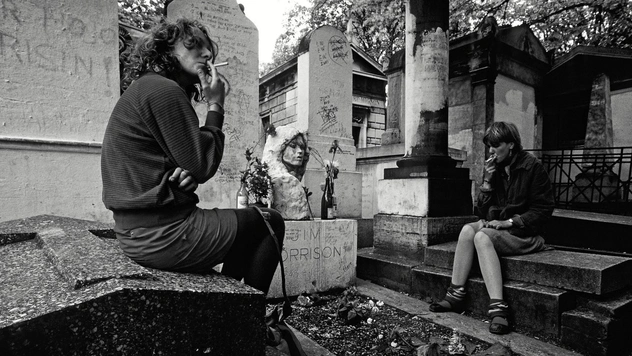 37 лет спустя: нашли скульптуру, украденную с могилы Джима Моррисона