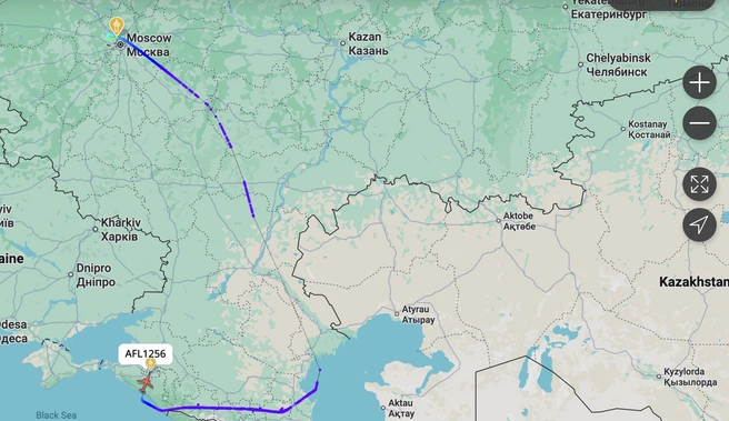 Самолет приземлился в Краснодаре | Источник: flightradar24.com