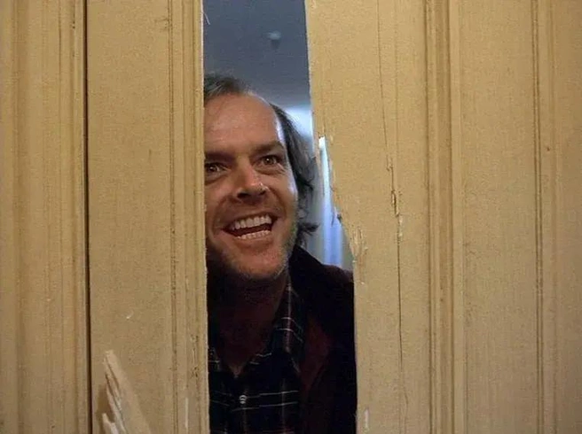 Источник: кадр из фильма «Сияние», реж. Стэнли Кубрик, 1980 год