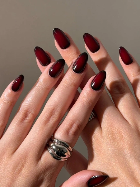 Источник: @avrnailswatches