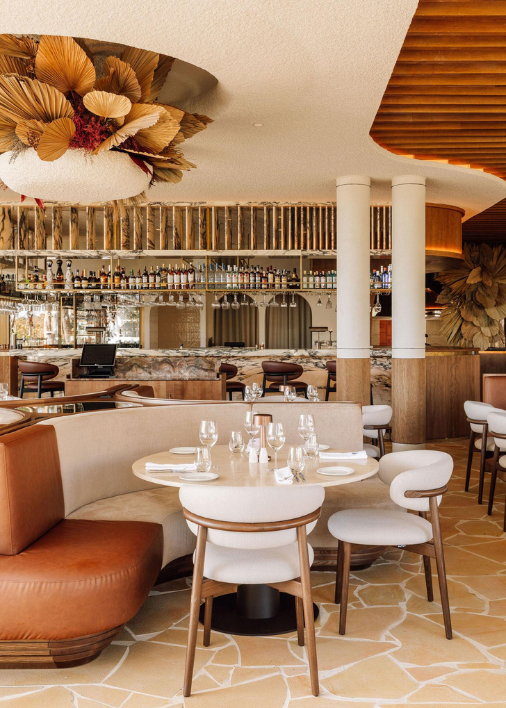Песок и камень: ресторан Nota Blu Marbella в Малаге