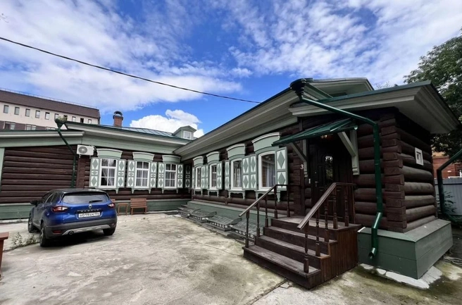 Бутик-отель в старинном доме в центре Иркутска продают за 45 миллионов рублей | Источник: сайт бесплатных объявлений
