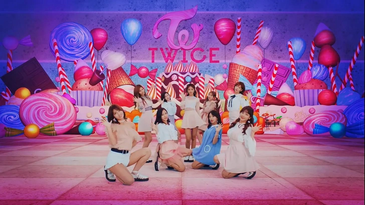 K-поплогия: твой супергид по k-pop группе TWICE