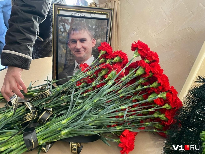 Ивана похоронили на Новом Ворошиловском кладбище | Источник: Ольга Цымбарович