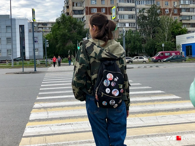 Традиционная рубрика «Переходим дорогу с Артемом Красновым» | Источник: Артем Краснов