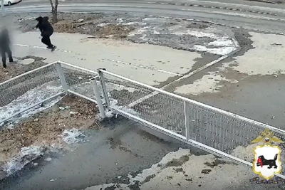 «Он меня отправил»: усольчанин ударил подростка и пришел в полицию