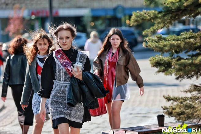 Школа позади, можно расслабиться | Источник: Мария Ленц / NGS24.RU