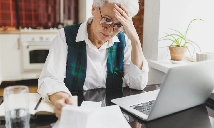 полис ОМС | Источник: iStockphoto