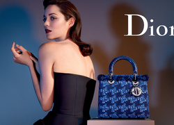 Марион Котийяр в новой рекламе Dior