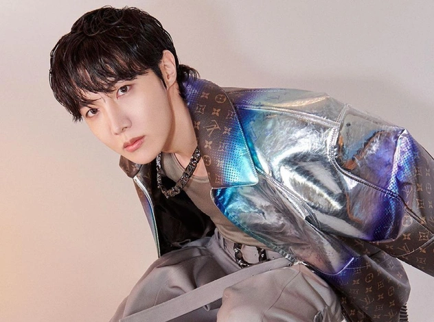 У сумок Louis Vuitton теперь есть собственная песня в исполнении айдола J-Hope из BTS