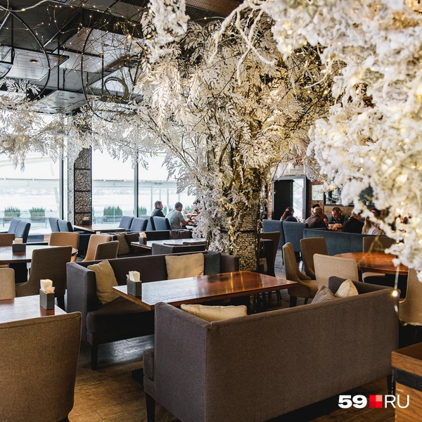 Зал с панорамным остеклением | Источник: Тимофей Калмаков / 59.RU