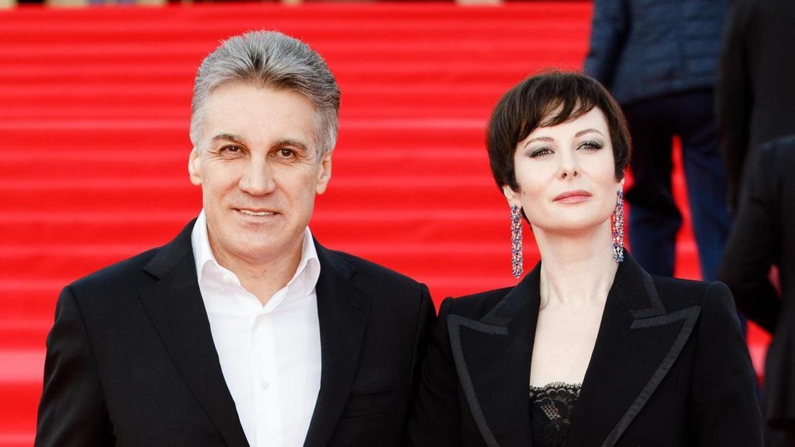 Как Погодиной и Пиманову удалось скрыть рождение дочери: коллеги знали, но хранили тайну