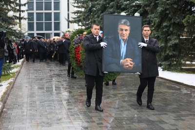 Близкий друг Пиманова раскрыл тайну семьи телеведущего