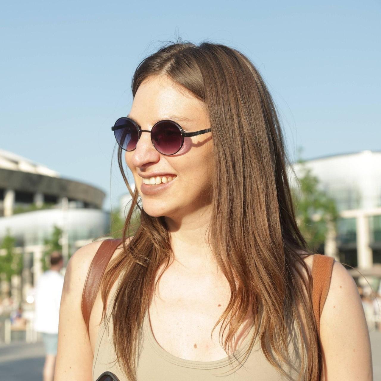 <p>Ангелина</p>
