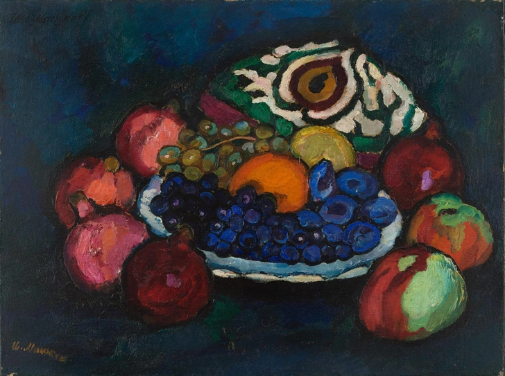 Илья Машков. «Натюрморт с гранатом, виноградом и тюбетейкой», 1909, ГТГ. | Источник: Государственная Третьяковская Галерея