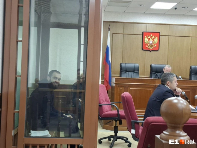 Марсель Гасанов не теряет присутствия духа | Источник: Евгений Кошек / E1.RU