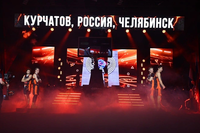 В течение нескольких дней арена дворца спорта «Юность» была наполнена драйвом | Источник: пресс-служба правительства Челябинской области