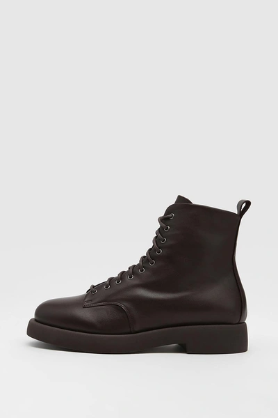 Вне офиса: как деловой стиль стал частью повседневной моды и культуры