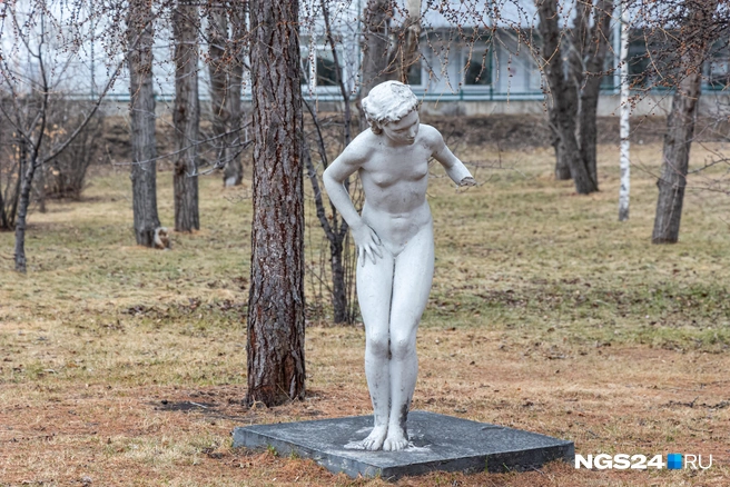 С этой скульптурой много непонятного  | Источник: Мария Ленц / NGS24.RU